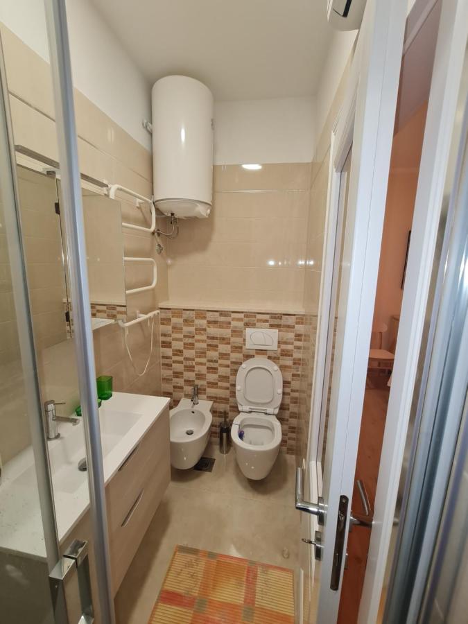 Villa Jure - Apartment Vlasta 洛夫兰 外观 照片